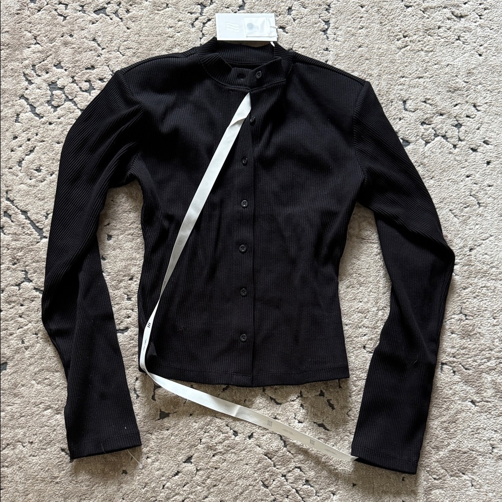 BRAND NEW Maebe Awayday Set Pleated Black Top